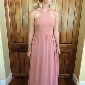 Lulu’s blush bridesmaid dress